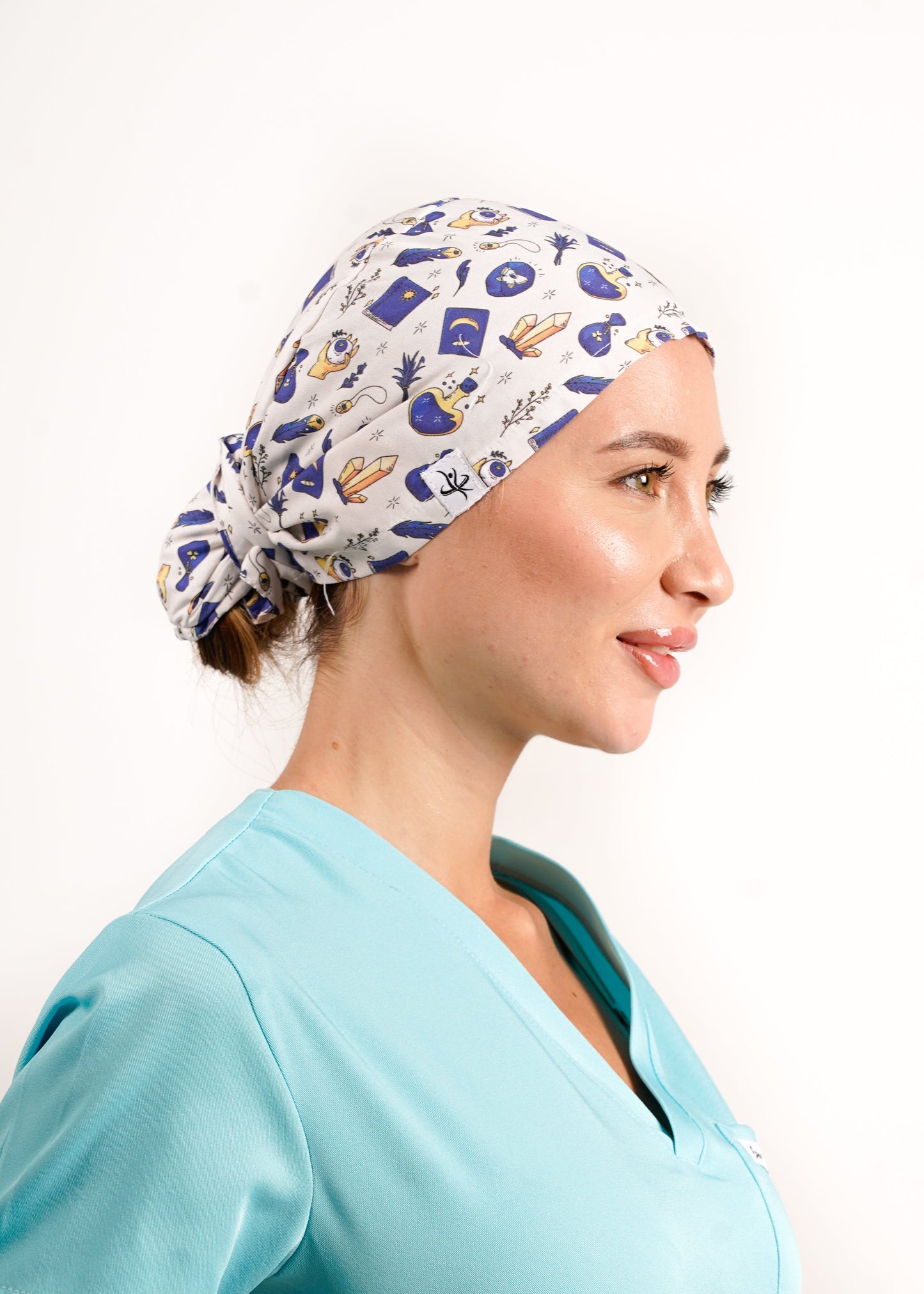 Magic Hands - Med Style Wear
